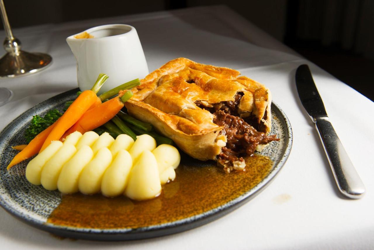 Crown Hotel Wetheral คาร์ลไอเอิล ภายนอก รูปภาพ